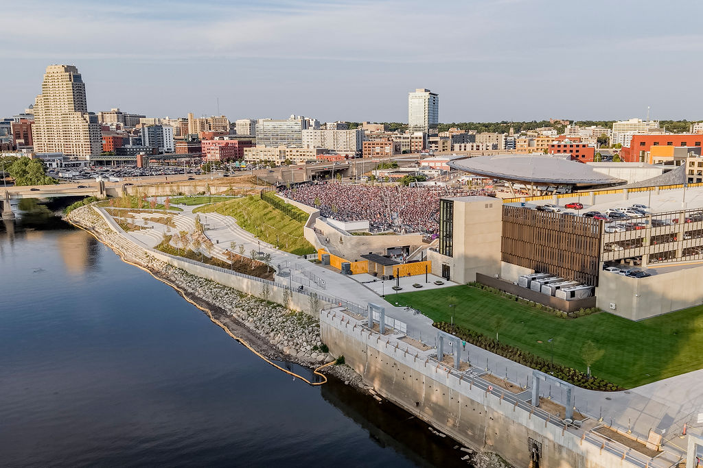 Read more about the article Grand River Edges Trail, Fulton To Wealthy